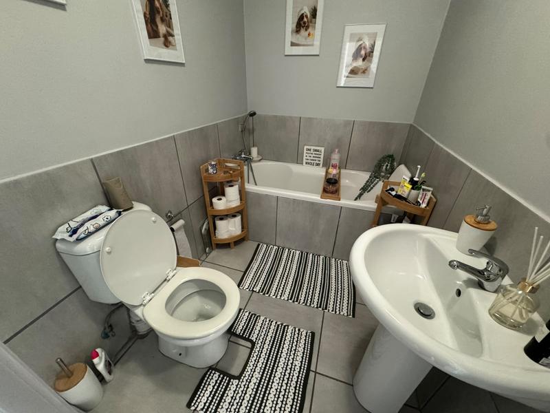 2 Bedroom Property for Sale in Island View Western Cape